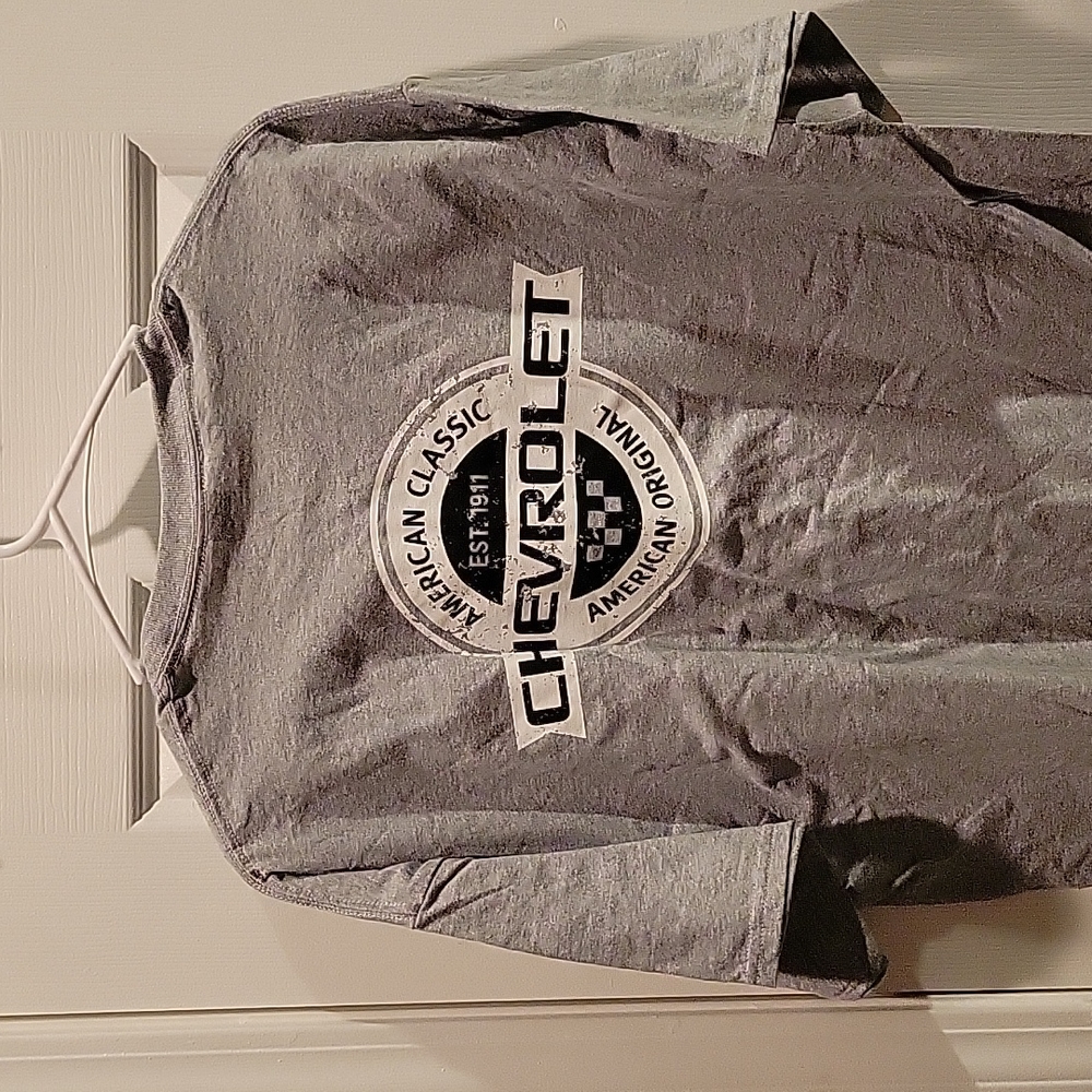 Chevrolet grey t-shirt size XL